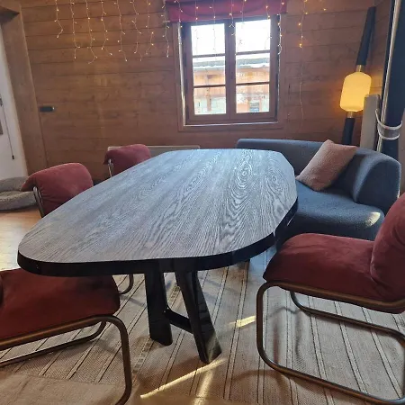 Luxe - Meribel 10p 4bdr 4 Bthr *
