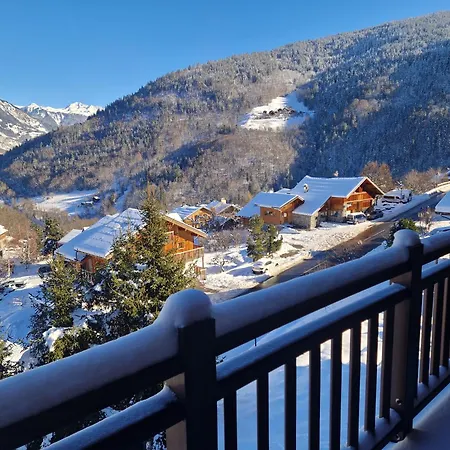 Luxe - Meribel 10p 4bdr 4 Bthr Chalet